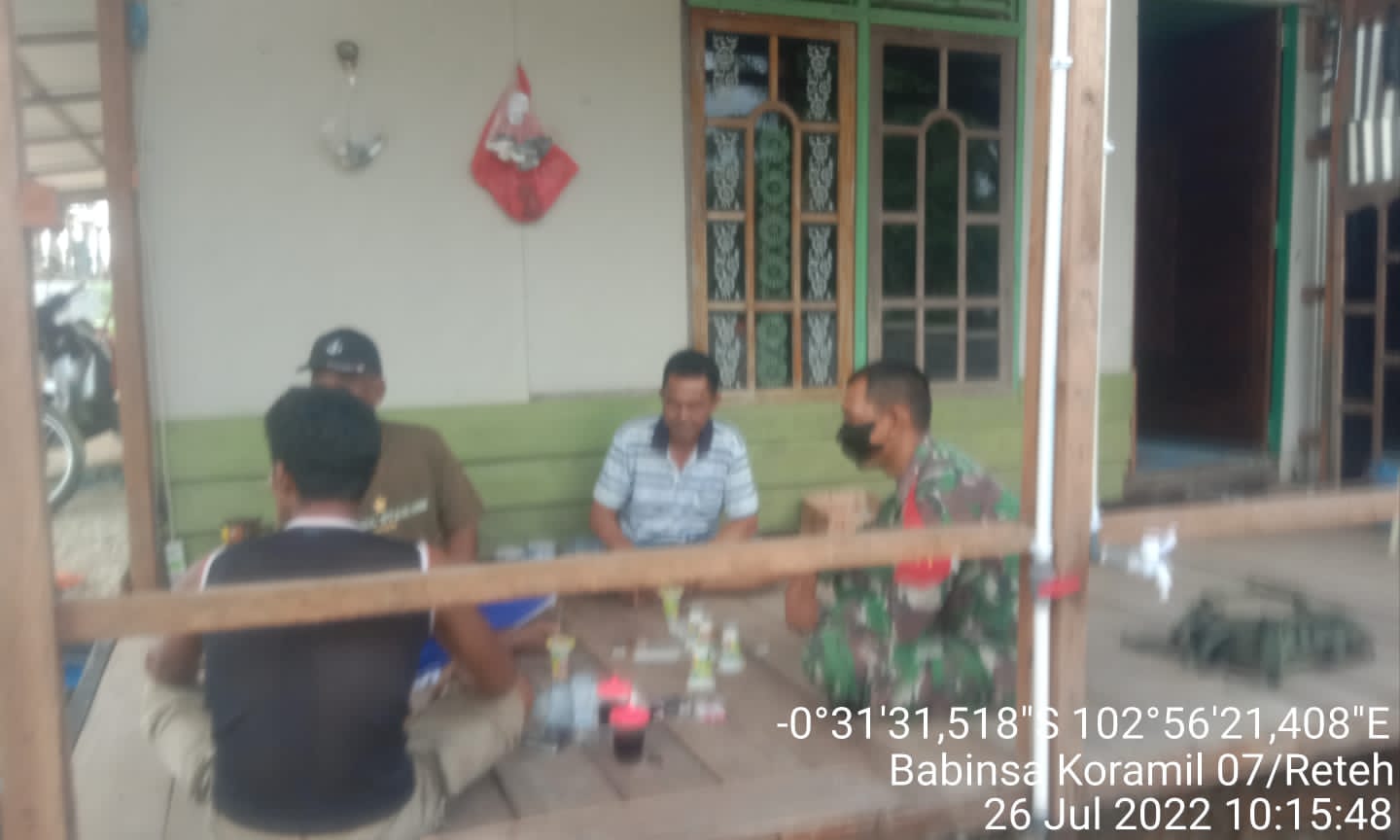 Komsos Bersama Komponen Masyarakat Oleh Sertu Yadi Yanto