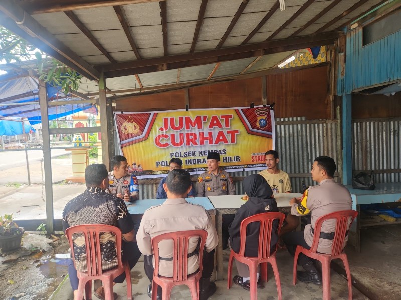 Polsek Kempas Gelar Jumat Curhat Pasca Lebaran 1446 H, Wujudkan Kamtibmas Aman dan Kondusif.