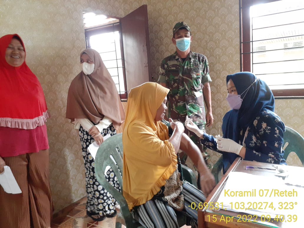 Pelaksanaan Suntik Vaksin Dosis 1,2 dan 3 di Wilayah Koramil 07/Reteh