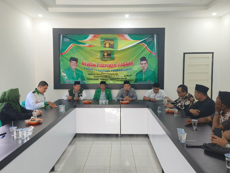 Disambut Langsung Oleh Andi Rusli, Bang Ferry Resmi Mendaftar Calon Bupati di PPP Inhil