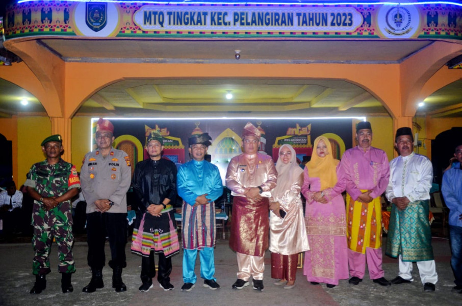 Dampingi Pembukaan MTQ Tingkat Kecamatan Oleh Danramil 10/Plg