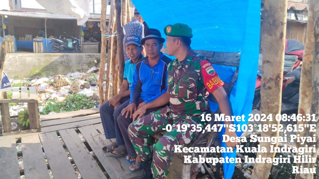 Babinsa Koramil 04/Kuindra Himbau Masyarakat Untuk Terus Jaga Kesehatan Selama Bulan Ramadhan