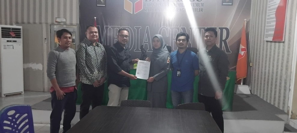 Janjikan Uang Jika Pilih Inhil Hebat, Anggota DPRD Inhil Ini Resmi Dilaporkan