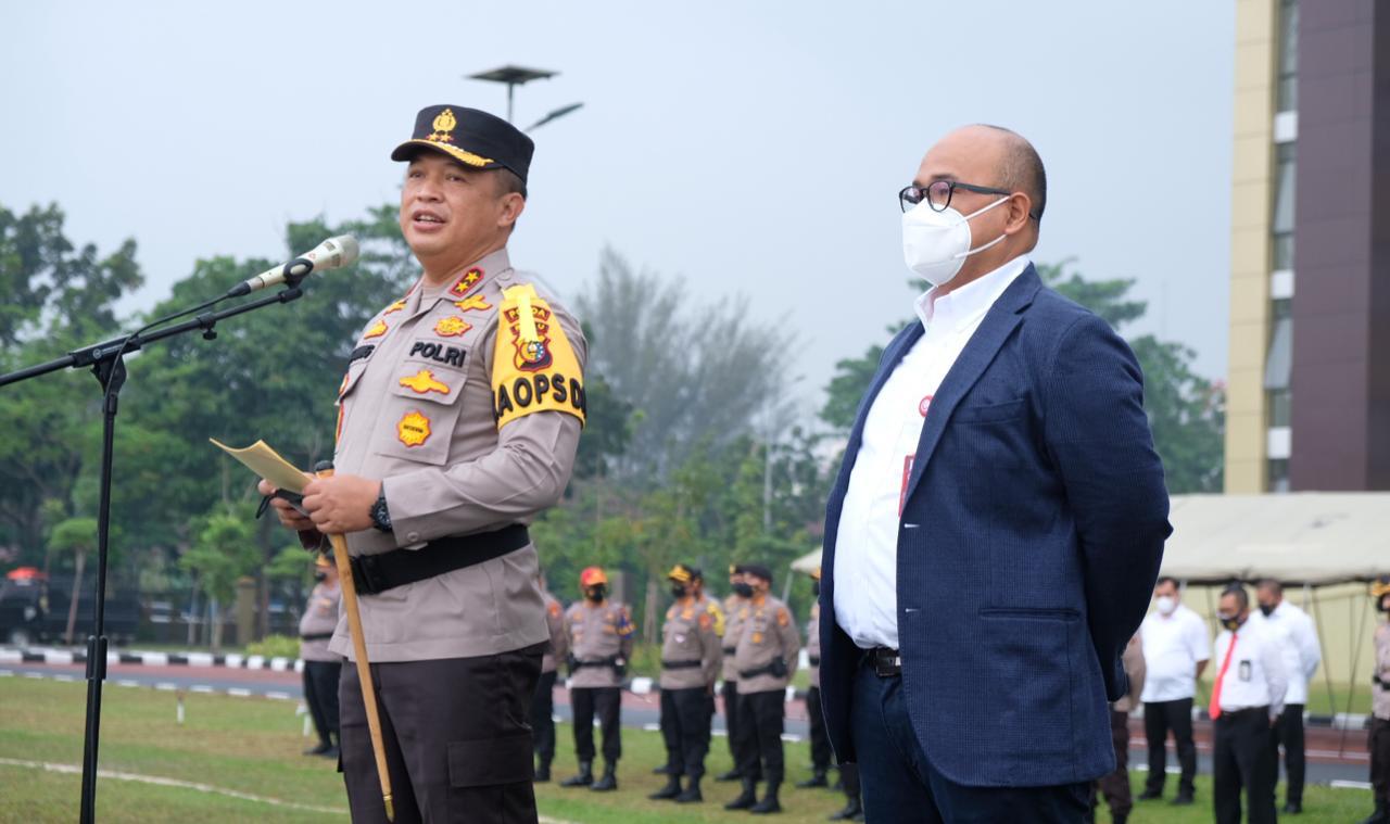 Berhasil Berantas Narkoba, Kapolda Riau Terima Penghargaan dari Managemen Media Online