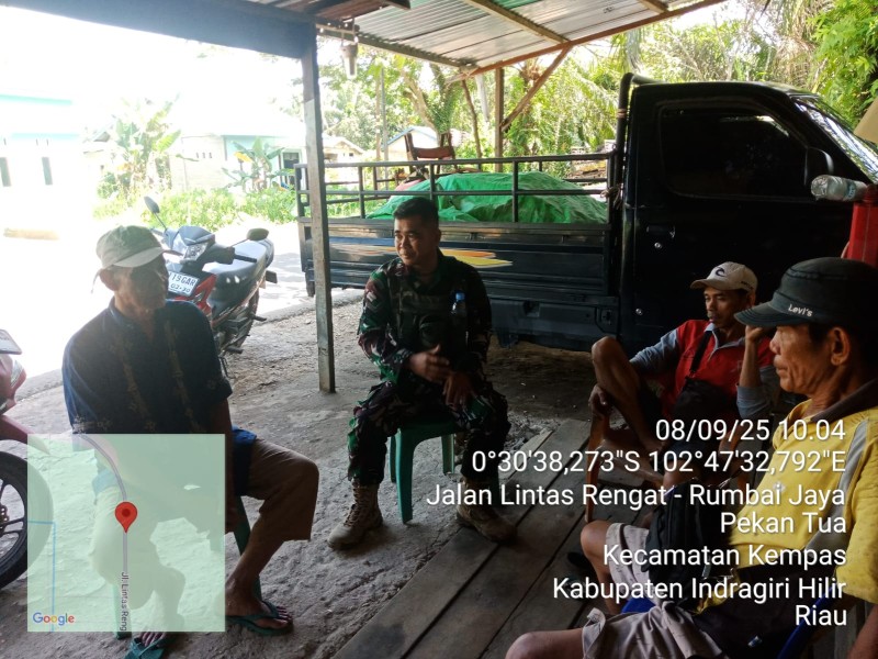 Serda Riko Saputra: Desa Pekan Tua Bersih dan Aman Berkat Sentuhan Babinsa