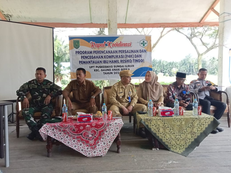 Babinsa Koramil 05/Gas Serka Nawawi Hadiri Pertemuan Lokakarya Mini Lintas Sektor UPTD Puskemas Sungai Iliran