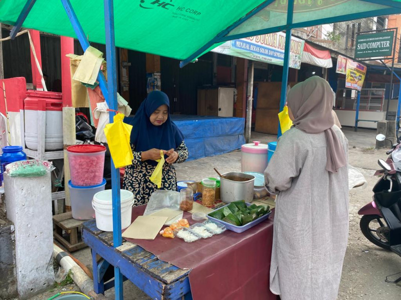 Kedai Sarapan Pagi Mak Mah Pilihan Utama Warga Tembilahan