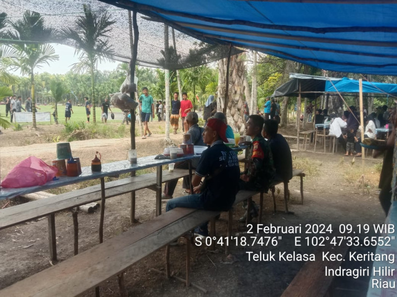 Babinsa Koramil 09/Kmg Jaga Hubungan Baik Antar Sesama Melalui Komsos