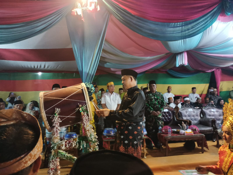 Wujudkan Generasi Muda Cinta Al-Qur'an, Danramil 07/Reteh Hadiri Pembukaan MTQ Tingkat Kecamatan Reteh