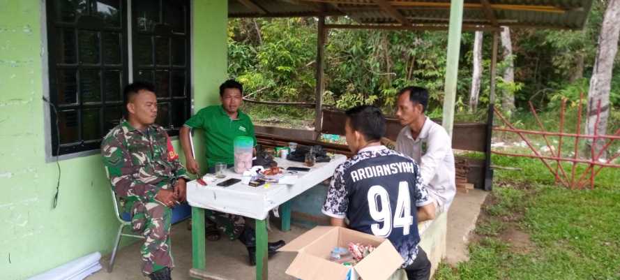 Babinsa Koramil 05/Prp Sosialisasi Penerimaan Komcad Kepada Masyarakat