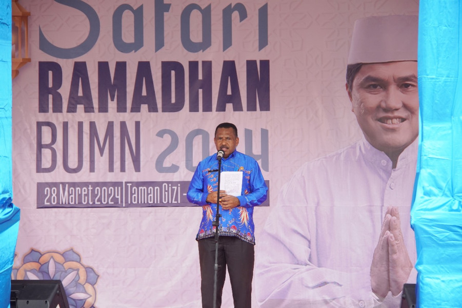 Safari Ramadan BUMN, PLN Hadirkan 1.000 Paket Sembako Murah untuk Masyarakat Nabire