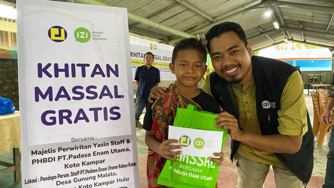 43 Anak Dapat Khitan Gratis Dari PHBDI PT. Padasa dan IZI Riau