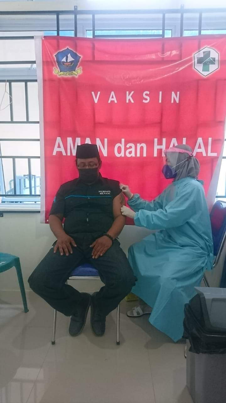 Ketua PAC LMP Guki Ikut Serta Mensukseskan Vaksinasi