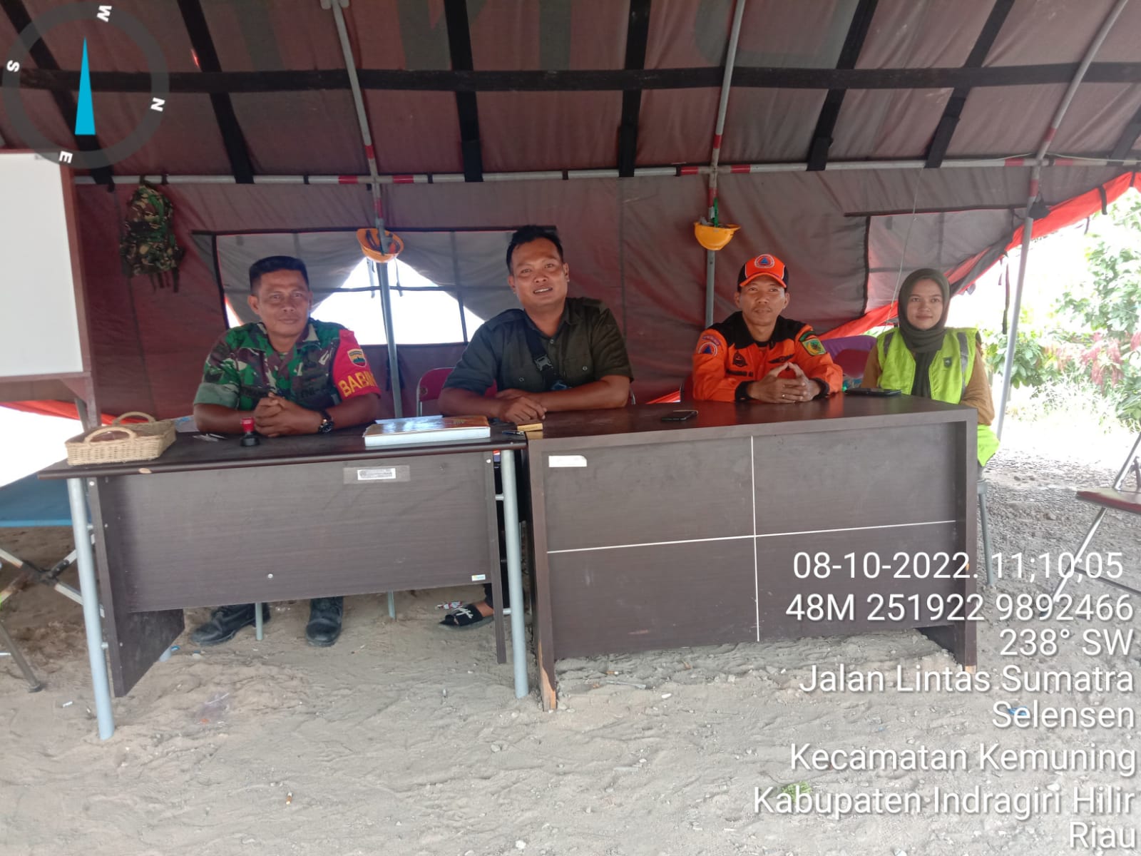 Untuk Menghindari Penyakit PMK, Serka Marwandi Lakukan Pengawasan Terhadap Hewan Ternak