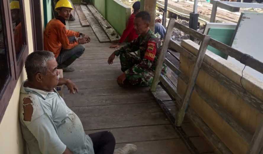 Babinsa Koramil 04/Kuindra Lakukan Sosialisasi Pendaftaran Komcad