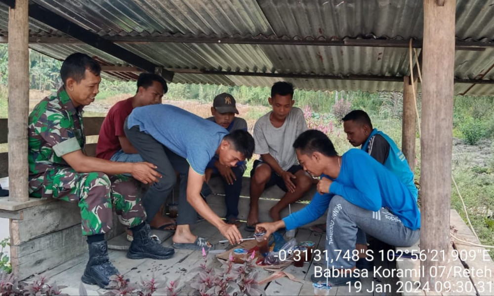 Koramil 07/Reteh Untuk Selalu Ingatkan Warga Terkait Keamanan dan Ketertiban Kampung