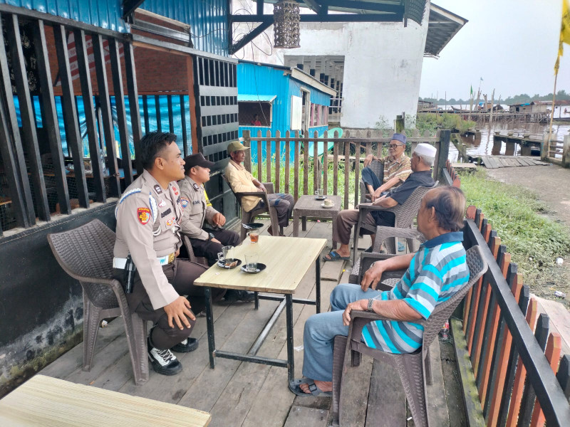 Lewat Sambang Bhabinkamtibmas Ajak Warga Wujudkan Kamtibmas Kondusif