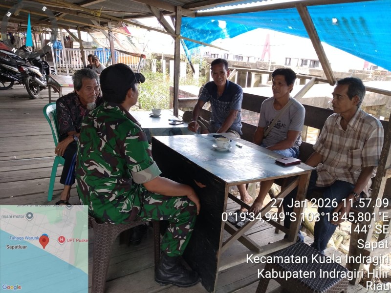 Komsos Babinsa Koramil 04/Kuindra Merupakan Wujud Kepedulian dan Silaturahmi dengan Masyarakat