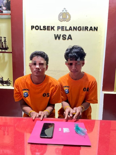 Dari Kanal 11 ke Kanal 10, Laporan Warga Selamatkan Desa: Dua Perantara Sabu Diringkus Polsek Pelangiran