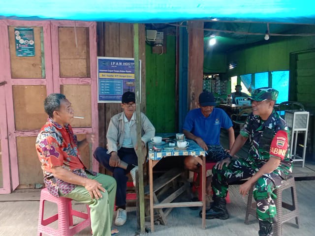 Pemilu Semakin Dekat, Babinsa 03/Tpl Laksanakan Komsos Menciptakan Harkamtibmas