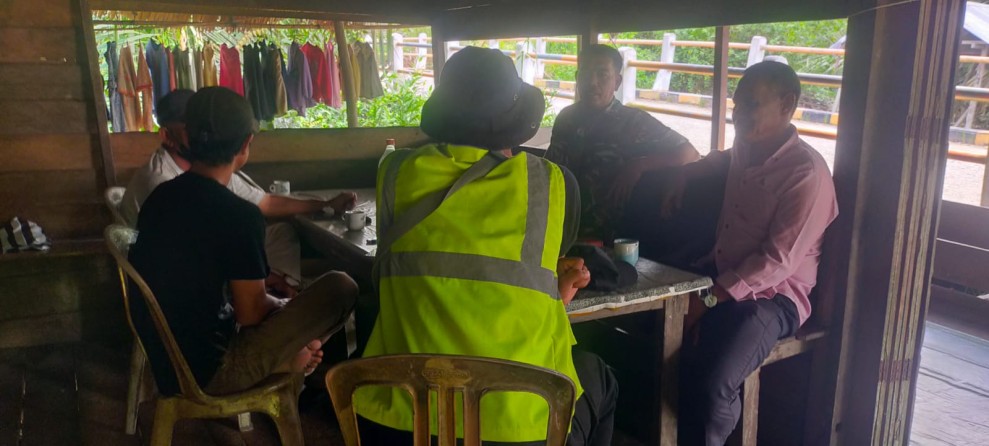 Babinsa Sertu Bendri Ingatkan Warga Akan Pentingnya Jaga Keamanan dan Ketertiban Lingkungan