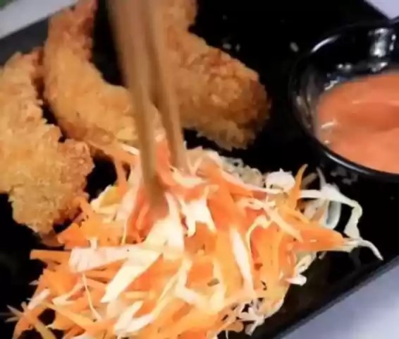Resep Nasi Salad ala Restoran Jepang, Lezat dan Murah Meriah