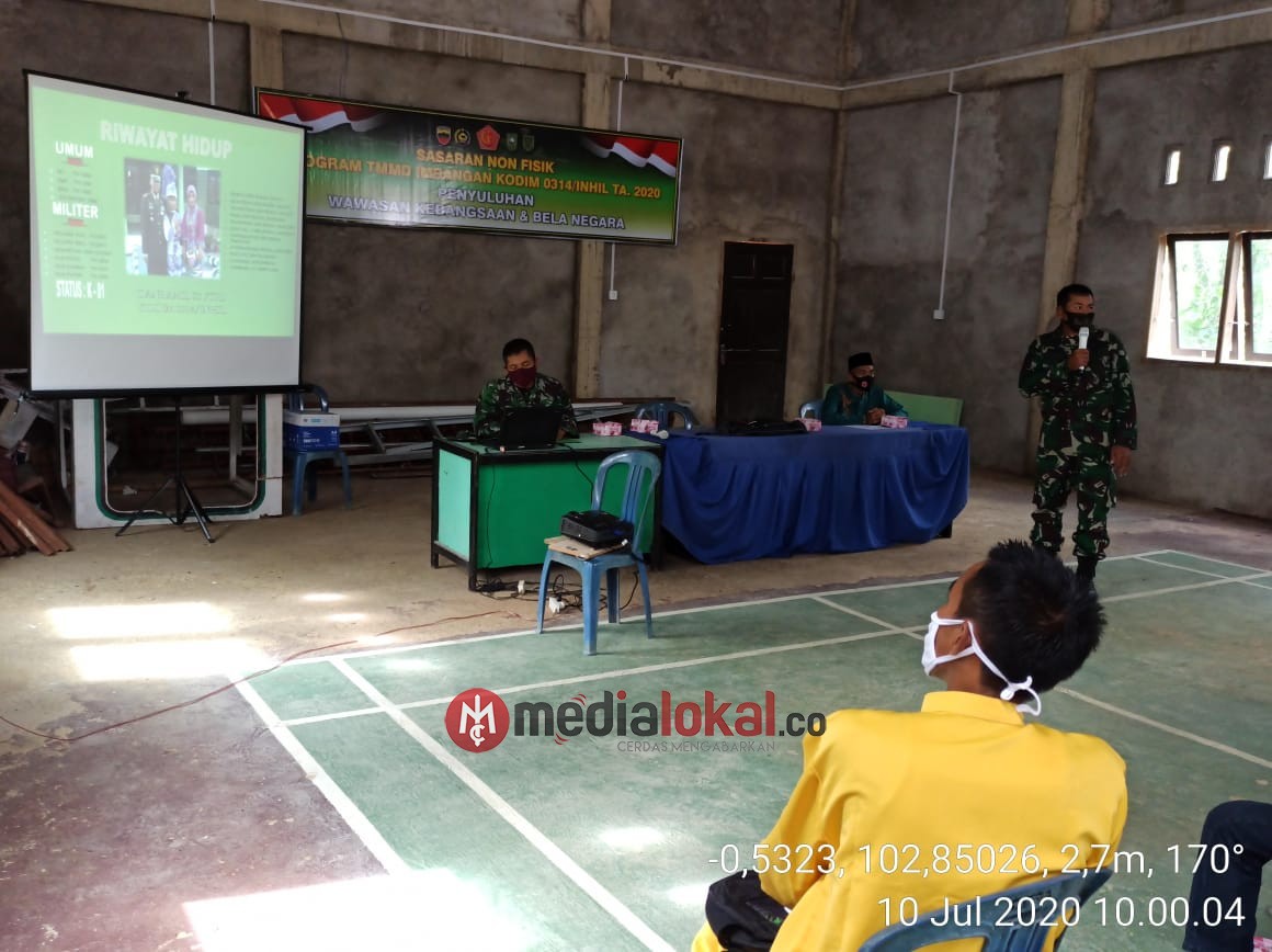 Giat Non Fisik TMMD Imbangan Kodim 0314/Inhil, Danramil 03/Tempuling Berikan Materi Wasbang