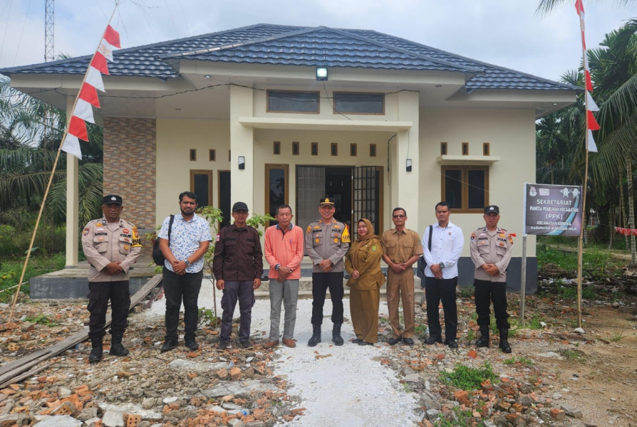 Pastikan Kesiapan Tahapan Pilkada Serentak 2024, Kapolsek Kempas Sambangi Kantor PPK Kempas