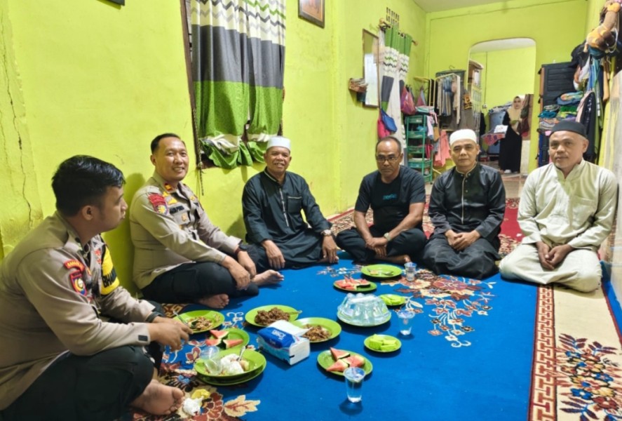 Kapolsek Gas Lakukan Silaturahmi dengan Tokoh Masyarakat, Sekaligus Tingkatkan Kepercayaan Publik Terhadap Institusi Polri