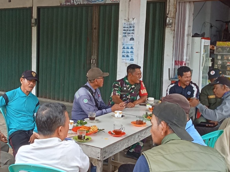 Sertu Wisnu Hartono Gencarkan SDM Kampung Pancasila, Eratkan Silaturahmi di Tempuling