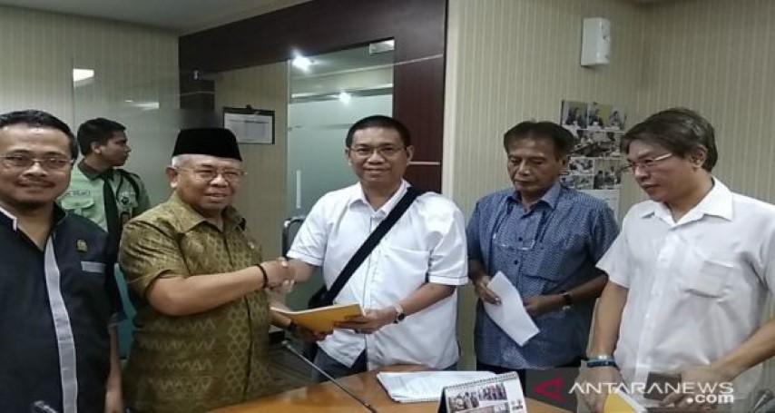 PSI Dilaporkan Gara-Gara Lem Aibon Rp 82 M, FITRA: Sugiyanto Salah Alamat