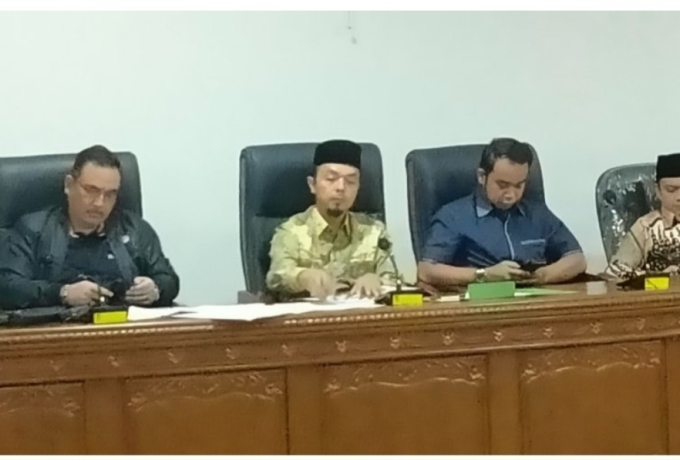 Terkait Pendataan Program PKH, Komisi I DPRD Kampar Ajak Warga Desa Pulau Terap Untuk Diskusi