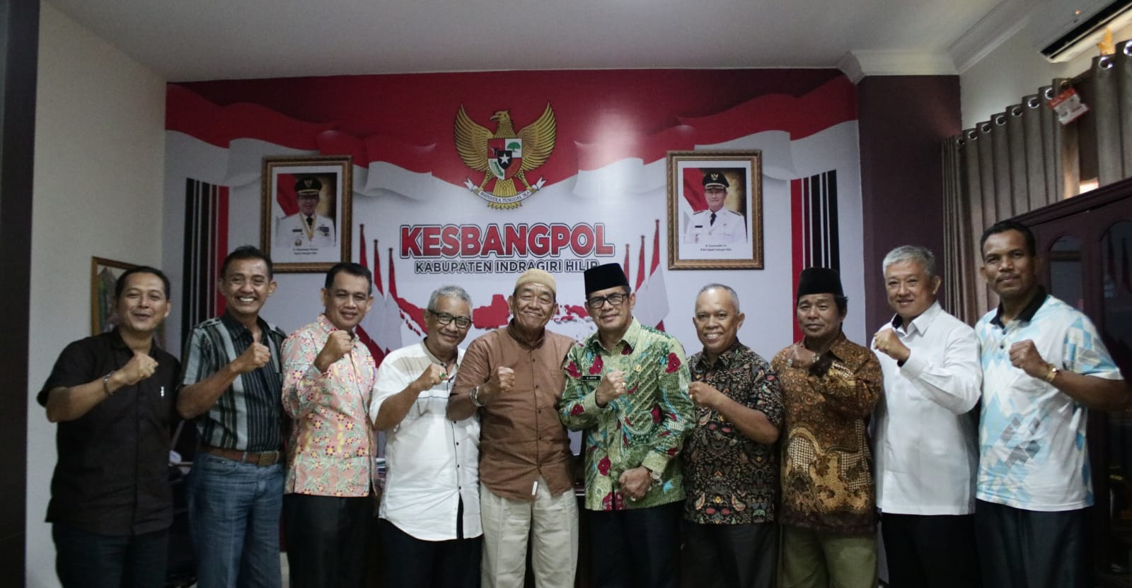 Kesbangpol Inhil dan FPK Inhil Rapat Tentang Isu dan Kegiatan