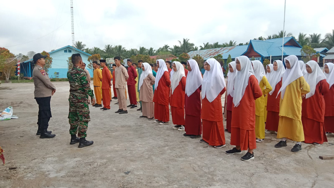 Babinsa 05/Gas Kopda Umar Nasution Lakukan Seleksi Pasukan Paskibraka Kecamatan