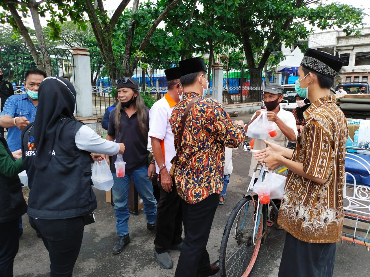 P3MI DPD Riau Berbagi Berkah Ramadhan Bersama YVB dan Tagana