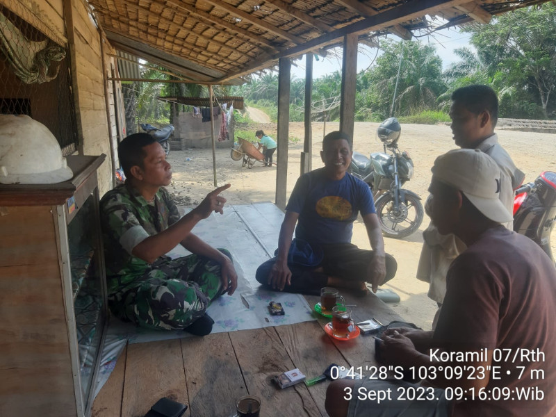 Guna Jalin Kebersamaan, Koramil 07/Reteh Terus Saling Menjaga Hubungan Baik