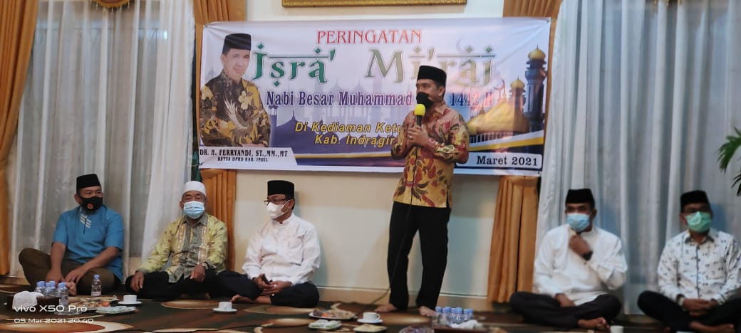 Peringatan Isra' Mi'raj di Rumdis Ketua DPRD Inhil, Penceramah Sampaikan Ini...
