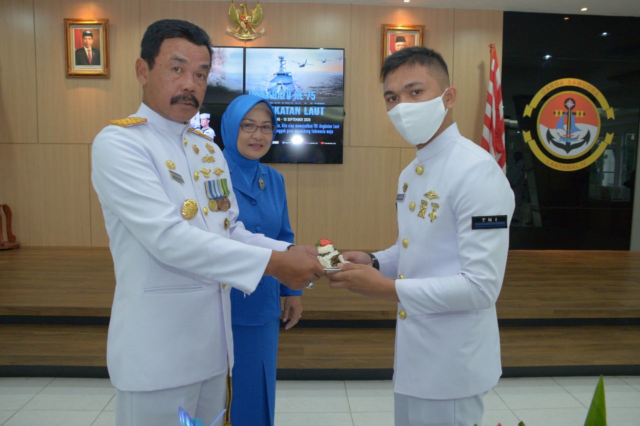 Danlantamal IV Melalui Virtual Ikuti Upacara HUT ke-75 TNI Angkatan Laut