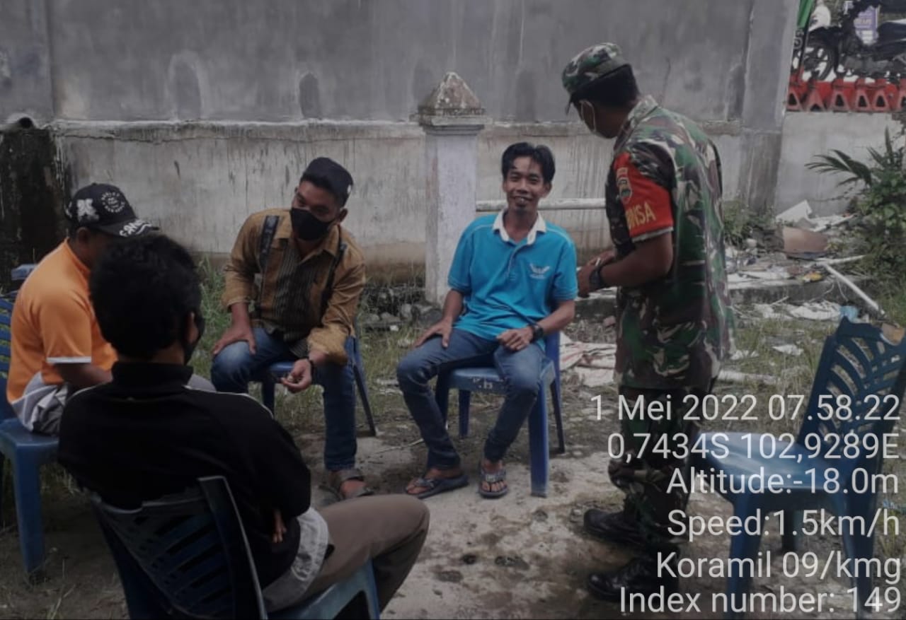 Komsos Bersama Warga Oleh Koramil 09/Kemuning