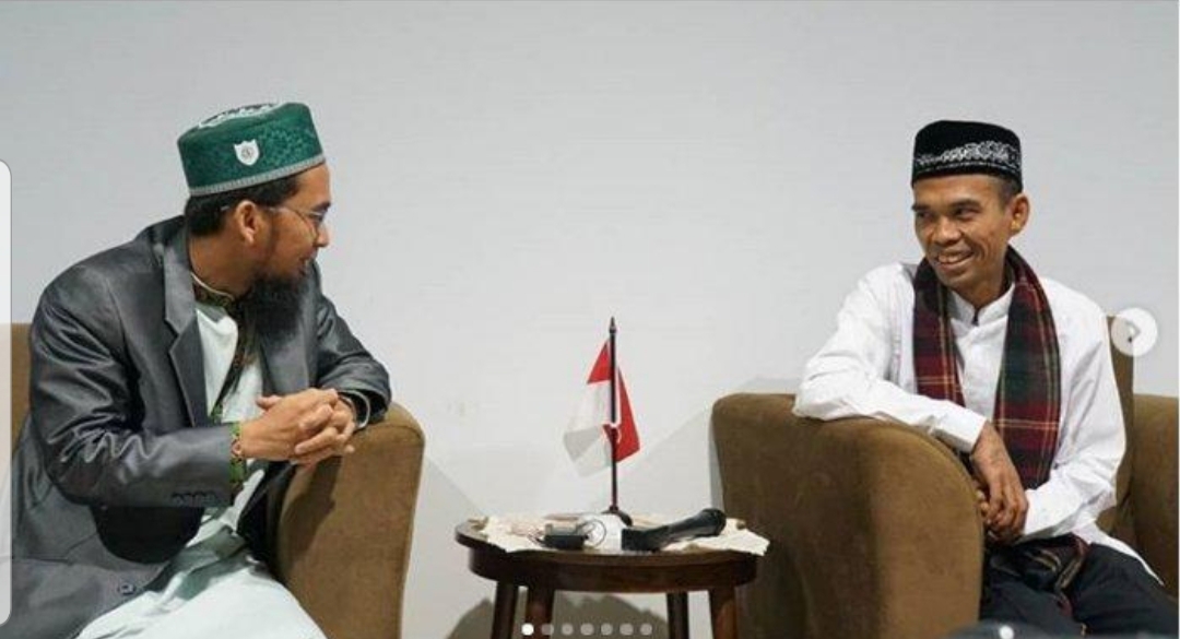 [Video] Tanggapan Ustadz Adi Hidayat dan Ustadz Abdul Somad Tentang Virus Corona