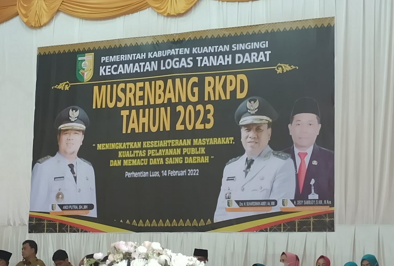 Aneh, Tak Satupun Spanduk dan Baliho di LTD Akui Suhardiman Amby Sebagai Plt Bupati