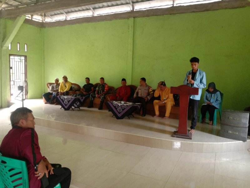 Babinsa 03/Tpl Sertu Mardia Hadiri Rapat Pembentukan Panitia HUT RI Ke - 78 Tahun 2023