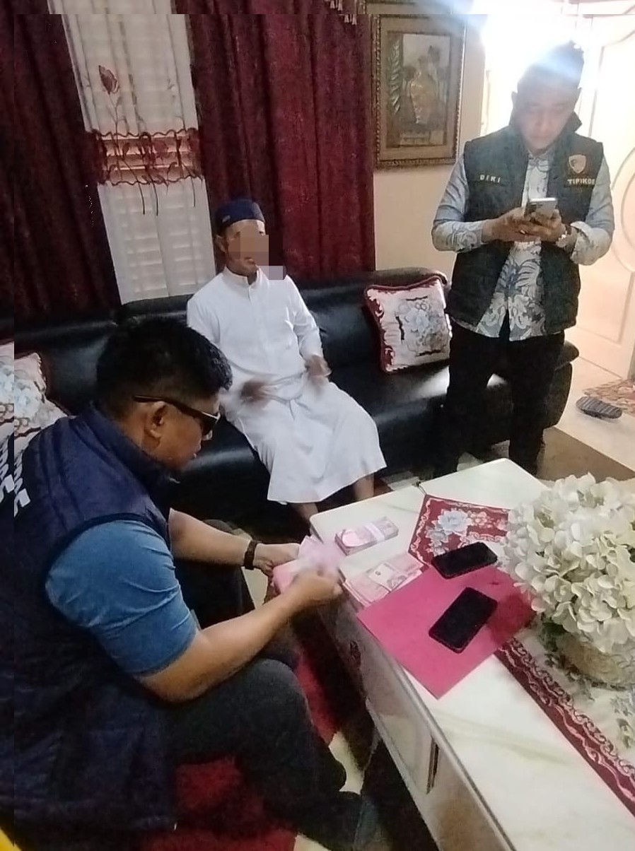 Diduga Peras Kontraktor Proyek Transportasi Air, Kadishub Siak Terjaring OTT Polres Siak