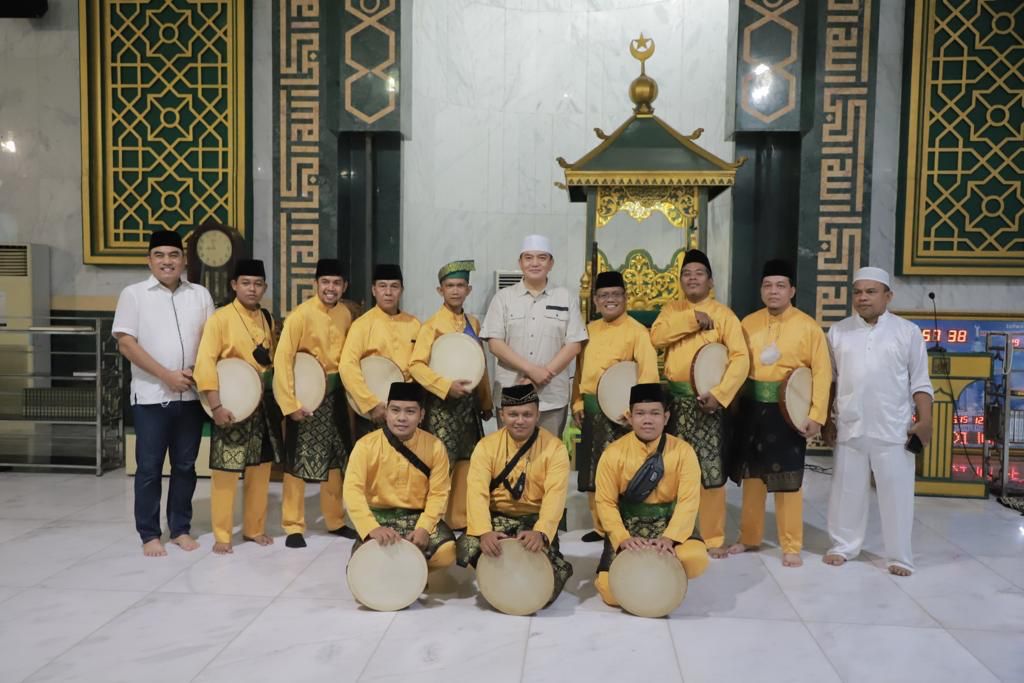 Kapolda Riau Ziarah Makam Marhum, Pendiri Kota Pekanbaru