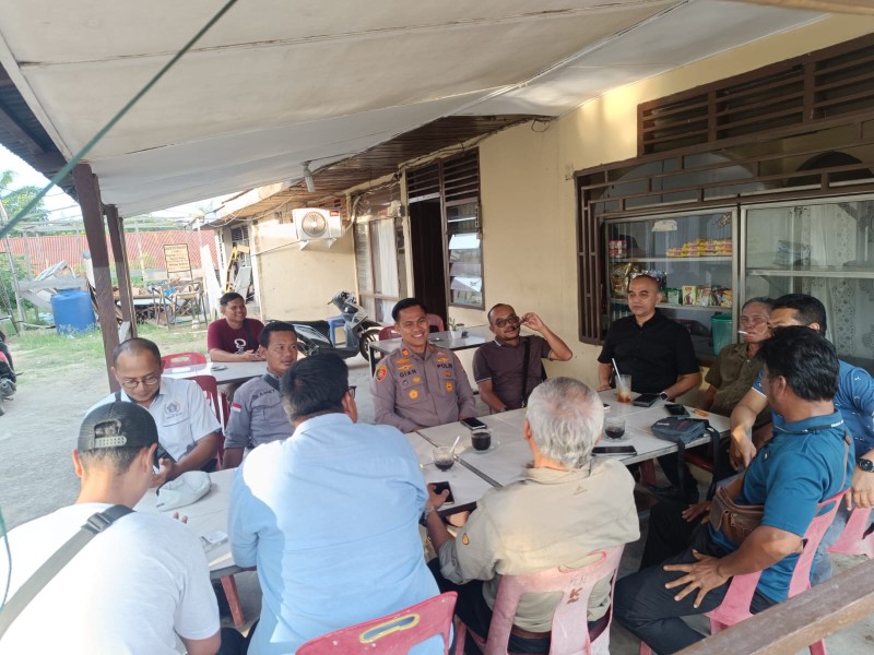 Kapolsek Bagan Sinembah Jalin Silaturahmi dengan Media Online, Perkuat Sinergitas dan Komunikasi Publik