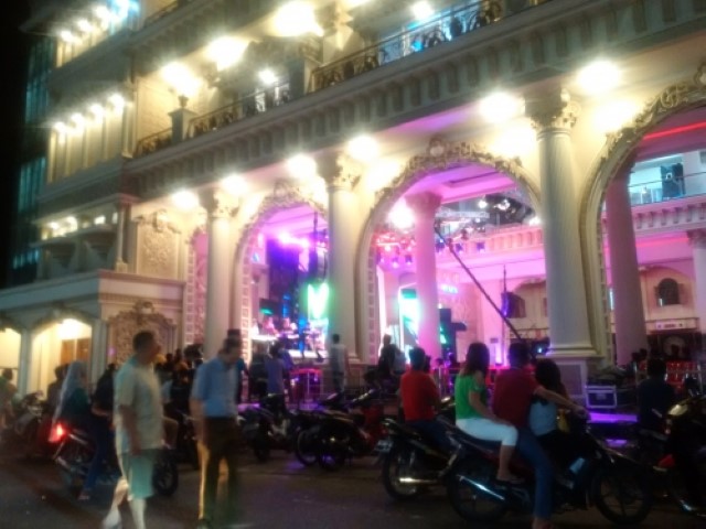 Berubah Seperti Kota Beijing, Ribuan Wisatawan Domestik dan Mancanegara Banjiri Bagansiapiapi 