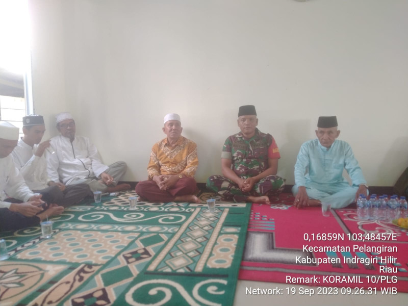 Di Surau Sulamulhair, Danramil 10/Plg Mengikuti Peringatan Maulid Nabi Muhammad Saw Bersama Masyarakat