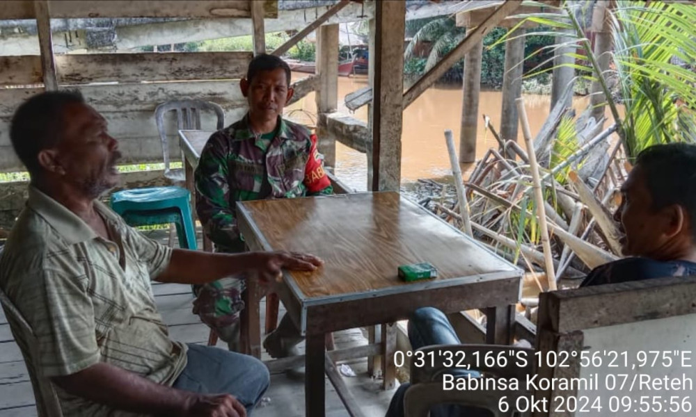 Babinsa Serka Yadi Yanto Jalin Tali Silaturahmi dan Kebersamaan Dengan Masyarakat Setempat