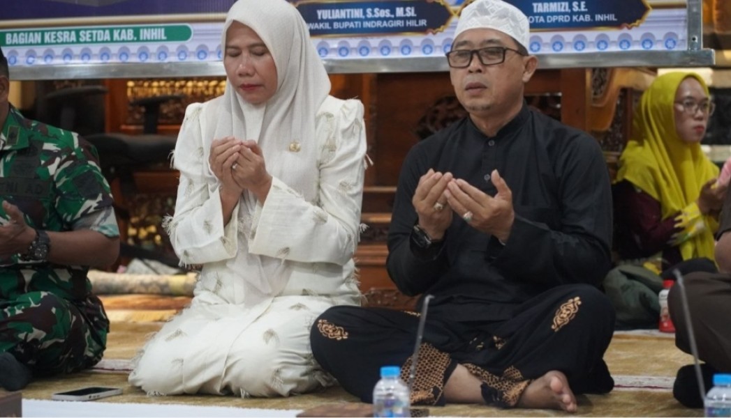 Legislatif-Pemkab Kompak: Wakil Ketua DPRD Inhil Hadiri Pelepasan Haji, Doakan Jamaah Selamat Pulang