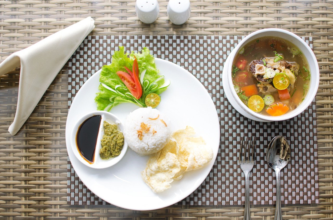 Menginap di Ayola First Point Hotel Pekanbaru, Bisa Sambil Kulineran Menikmati Sajian Spesial